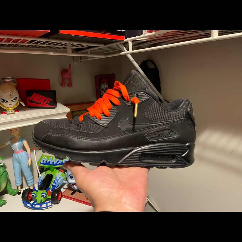 Nike - Picture 6 of 10